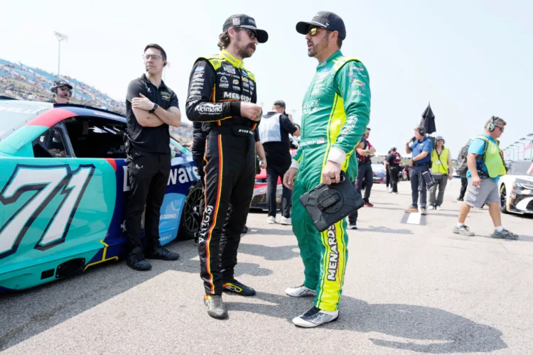 Blaney in pole position for NASCAR race at Richmond
